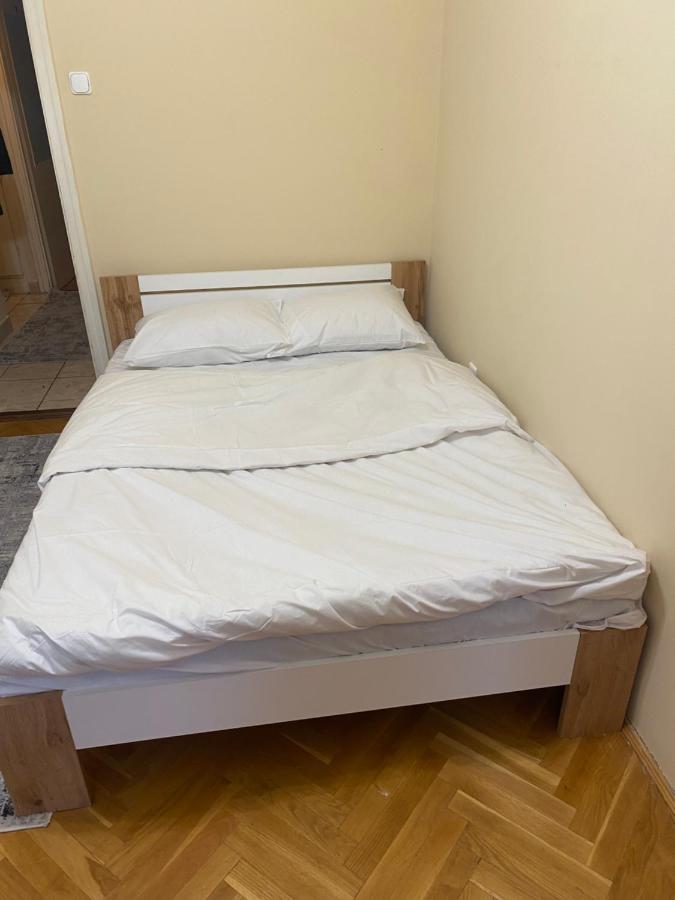 סגד Oeguenc'S Apartment מראה חיצוני תמונה